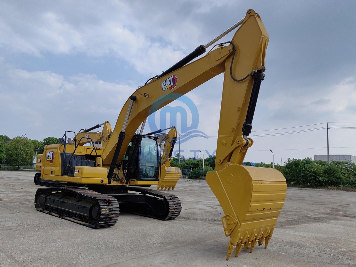 CAT 330 Used Excavat