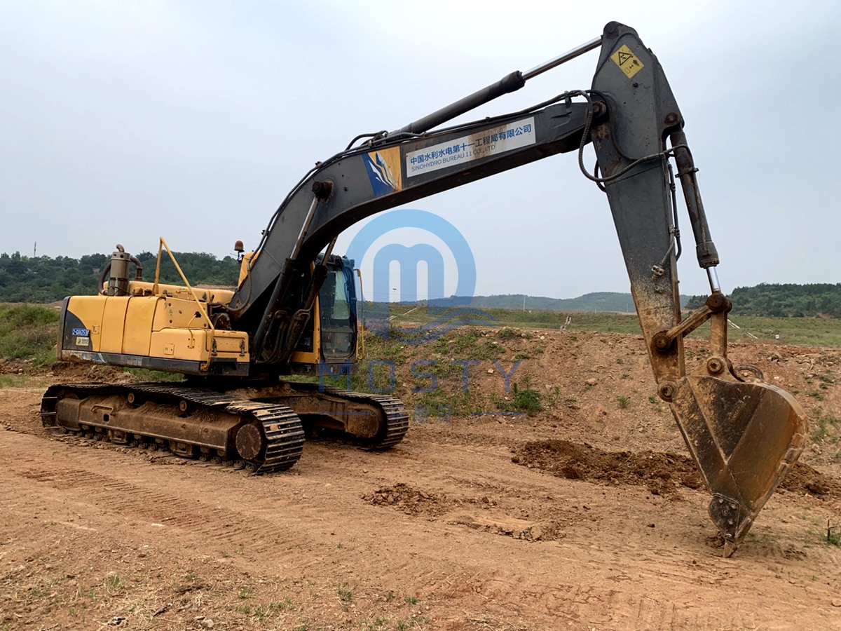 Volvo EC210BLC Used 